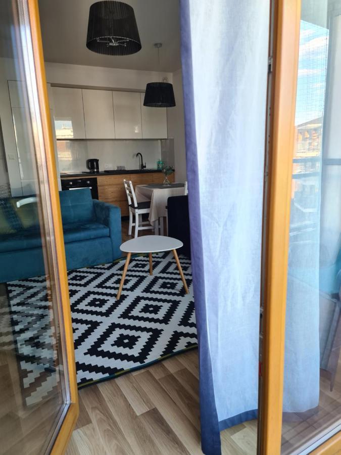Dworska Studio Apartment Krasków Exterior foto